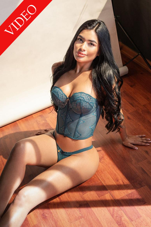 Ibiza tops - Escorts - RACHEL